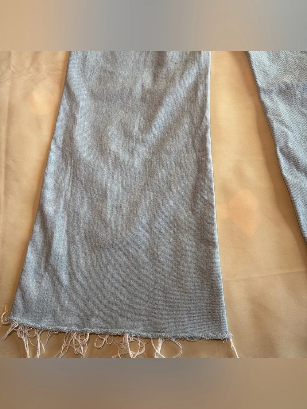 MOTHER- The Twister Ankle Fray Wide Leg Jeans in Cowabunga Size 26 Jeans